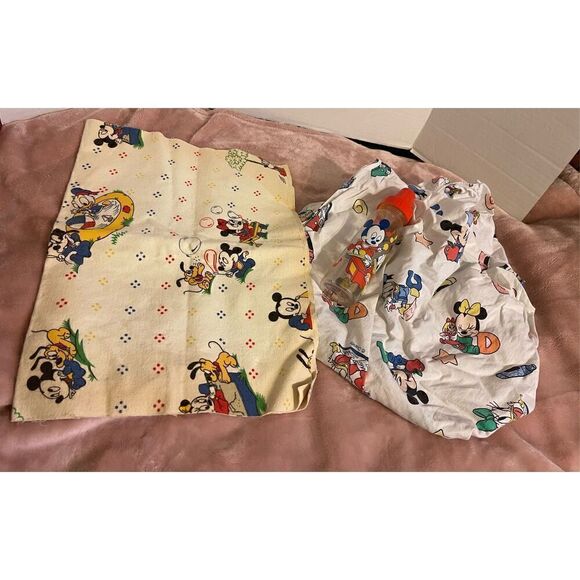Dundee Vintage Disney Babies Mickey Mouse Crib Sheet Wet Pad & Baby Bottle Lot - Picture 3 of 9